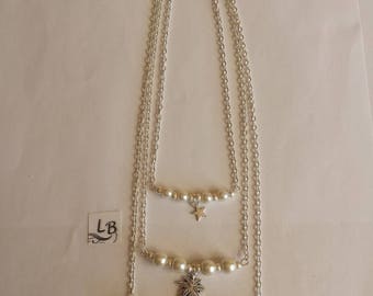 collier multirangs neuf perles dorées argentées chaîne et strass