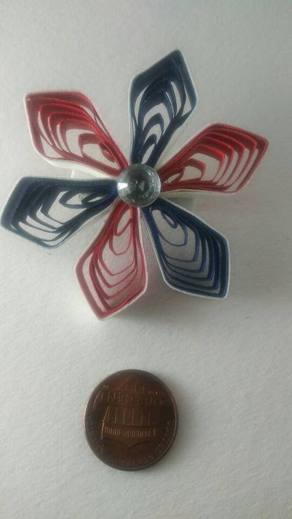 Items similar to Paper quilling Hair clips on Etsy