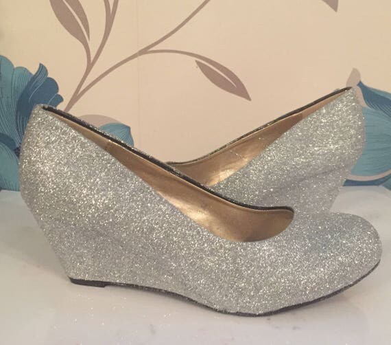 sparkly wedge shoes