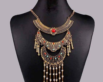 Ethnic necklace