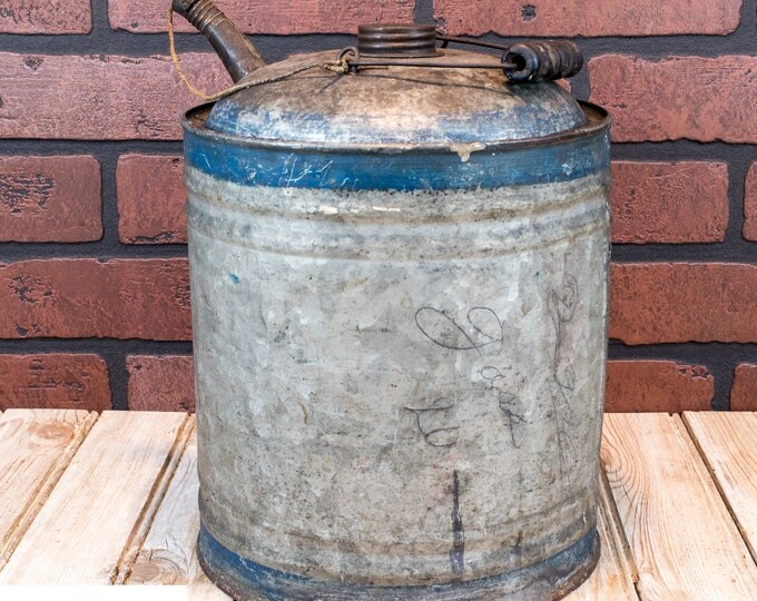 Antique Gas Oil Can | 2 Gallon | Reed Manufacturing Company | Vintage Petroliana