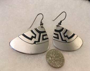 Laurel Burch Earrings Silver and Black Triangular Excellent Vintage Condition