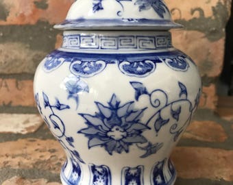 Small blue and white ginger jar-chinoiserie -palm beach regency