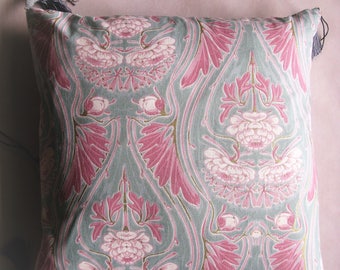 Colorful cotton pillow and linen, 48 x 48