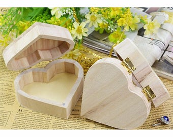 Small Unfinished Wooden Heart Gift Box