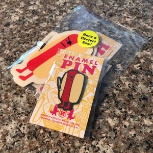 Buyer photo Amanda S., who reviewed this item with the Etsy app for iPhone.