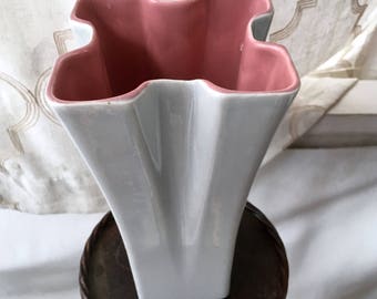 Red Wing Pottery Vase Gray with Pink Red Wing Pottery 1259