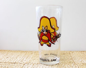 Pepsi glass Yosemite Sam. Pepsi Collector Series cartoon character glass, 1970s.