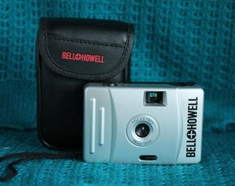Bell + Howell 35mm Plastic Camera (2)