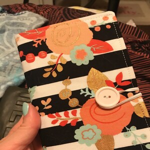 Buyer photo Alecia Lovci, who reviewed this item with the Etsy app for iPhone.