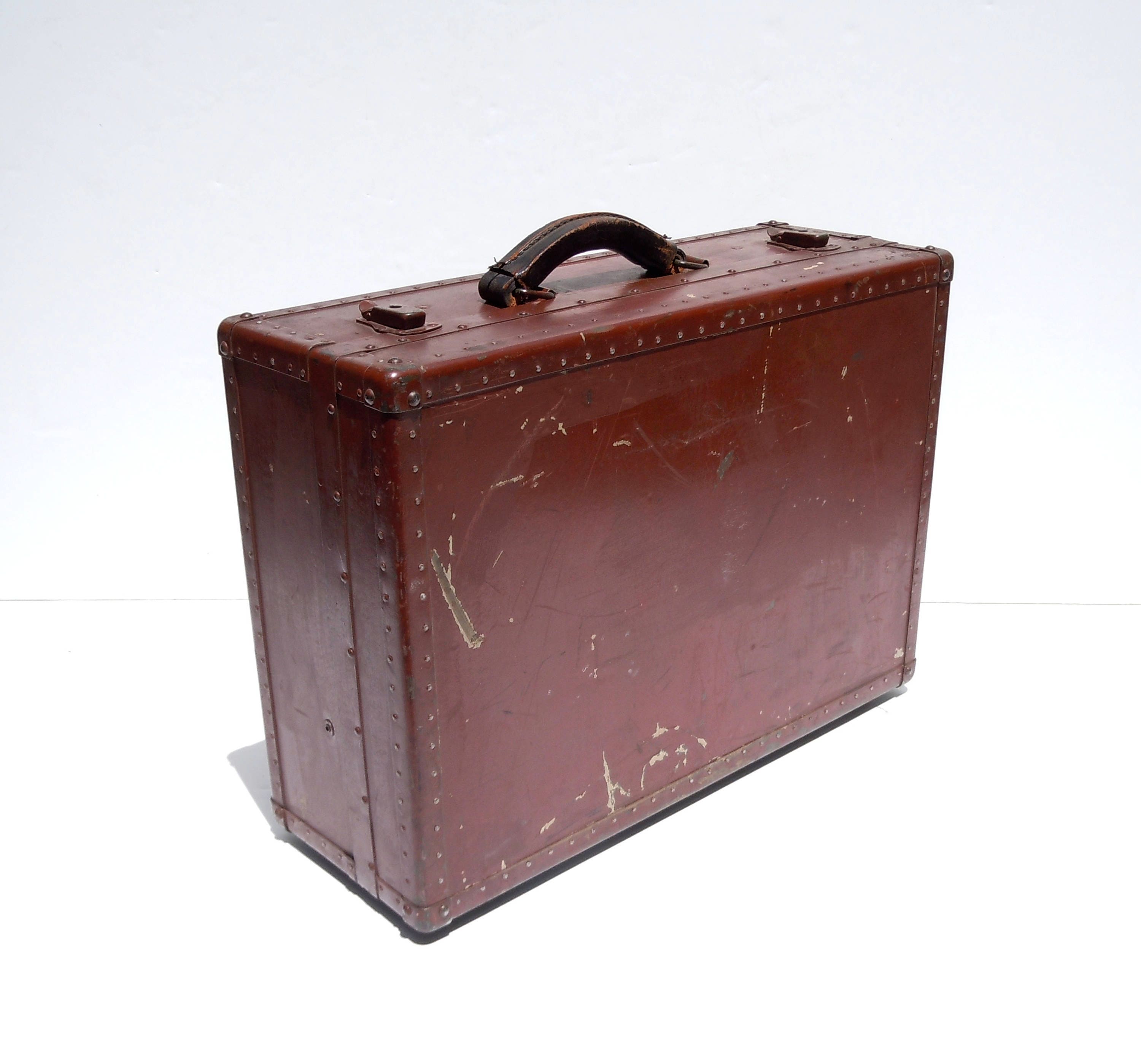 Vintage Riveted Leather Handle Suitcase / Vintage Attache