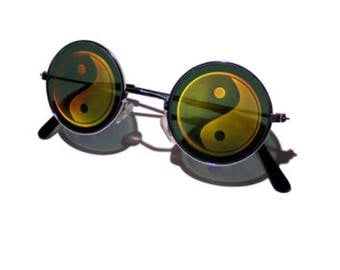 Vintage 90s Hologram Yin Yang Round Sunglasses