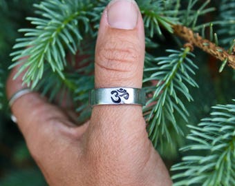 Boho Ring, Aum Ohm Thumb Ring, Be Here Now, Yoga Jewelry, Aum Ohm Adjustable Ring, Men or Women, Ohm Ring, Large Boho Ring, Aum Ohm Yoga