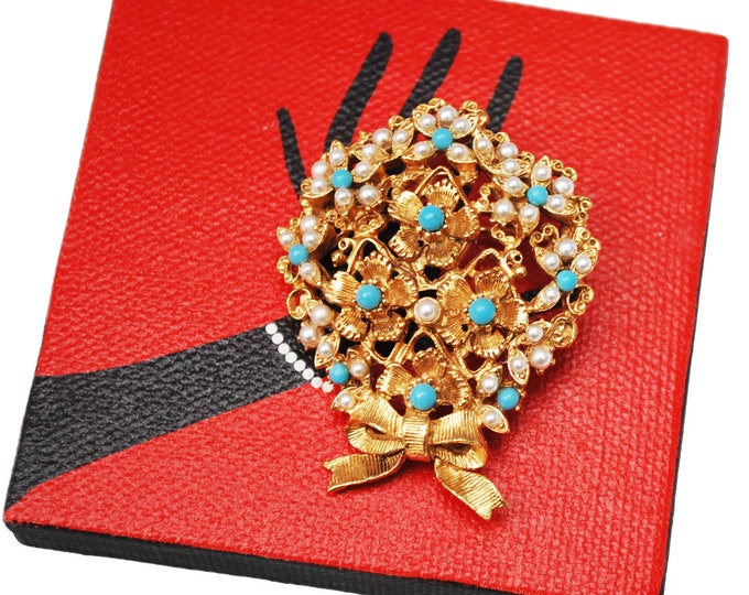 Florenza Pearl Turquoise flower Brooch - blue white - Gold floral - bouquet Pin