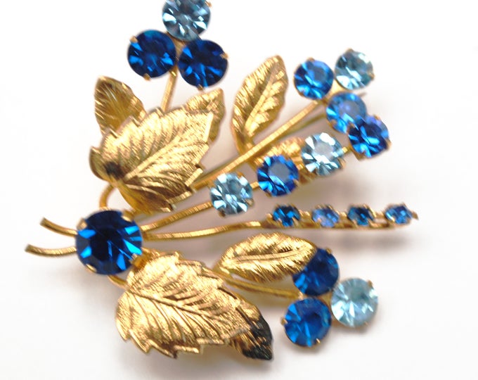 Rhinestone Flower Brooch - Blue Crystal - Floral Spray pin -Vintage rhinestone pin