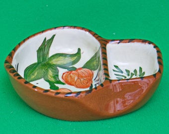 Vintage Olaria Oliverio Daurado (Portugal) Handpainted Art Pottery Divided Bowl