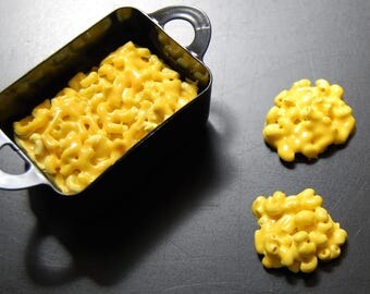 American Girl Doll Food. Homestyle Macaroni and Cheese- Pan and Two Servings - Dolly Comfort Food