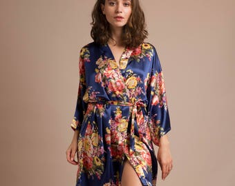 Kimono Plus Size, silk robe plus size, satin robe plus size, bathrobe plus size, kimono 2x robes plus size