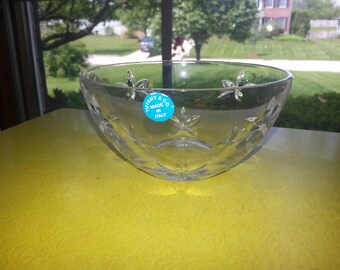 Vintage Signed and Stickered Original Tiffany and Co Italian Crystal Floral Small Bowl