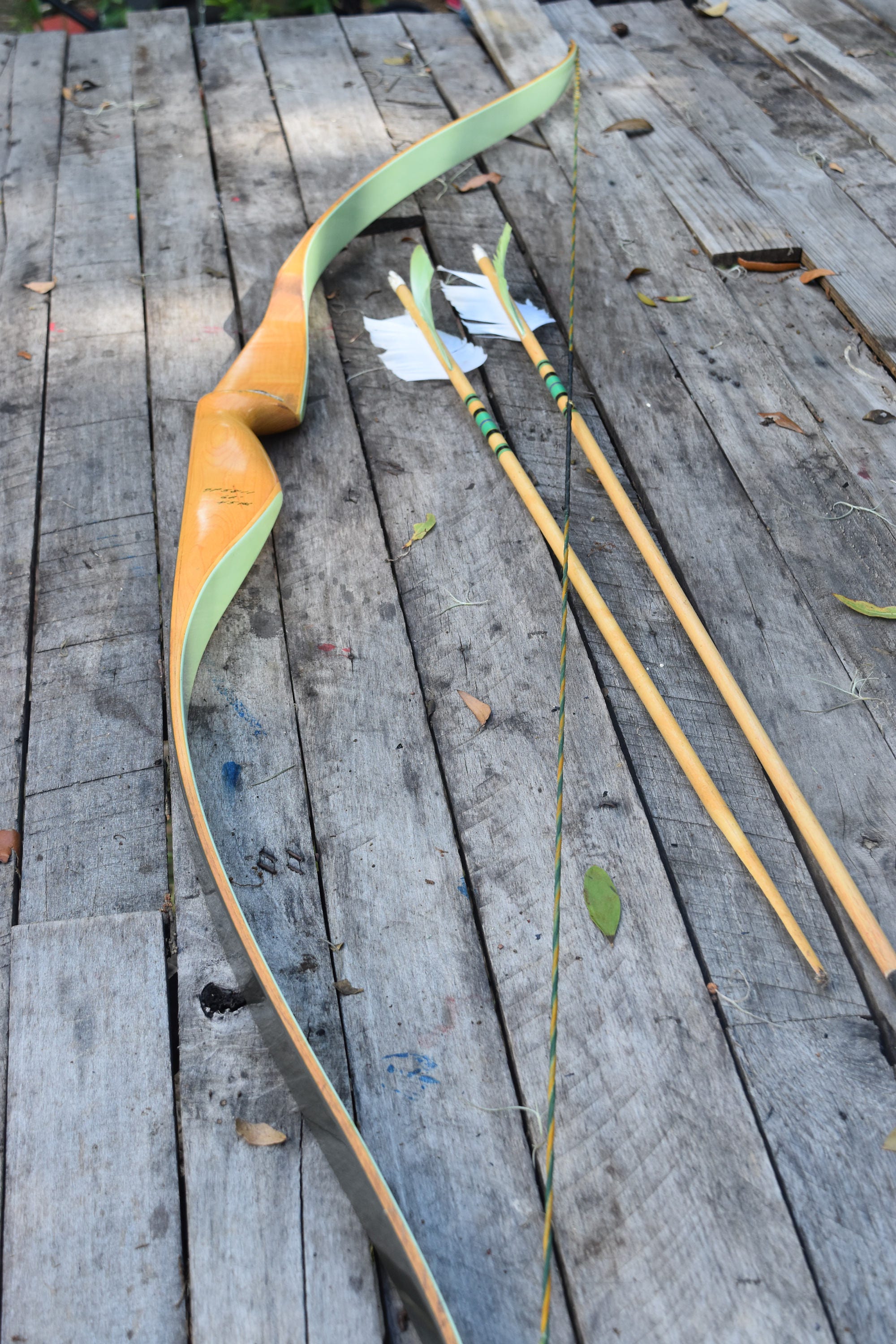 Archery BowVintage Bear Cub 45 recurve bow RH