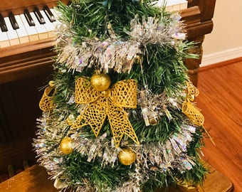 Tabletop Silver/Gold Christmas Tree