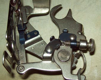Genuine ruffler attachment for Singer sewing machine Simanco part 86642 all metal original