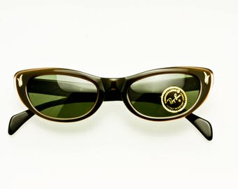 Vintage Ray-Ban Bausch and Lomb Cat Eye "Alita" Sunglasses NOS Made in USA