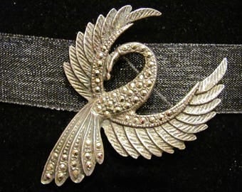 Elegant STERLING SILVER 925 & Marcasite BIRD In Flight Phoenix Swan Peacock Brooch Pin Women's Vintage Estate Fine Jewelry Precious Metals
