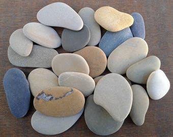 Flat beach stones | Etsy