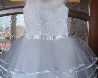 Cute White Flower Girl Dress with Swan Feather