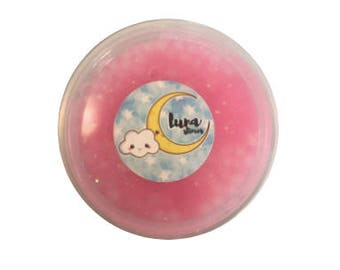 Princess fishbowl slime, pink clear slime with holographic & pink glitters mixed with crunchy fishbowl beads!