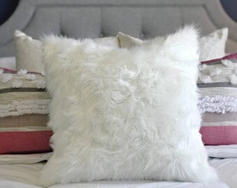 Fur pillow | Etsy