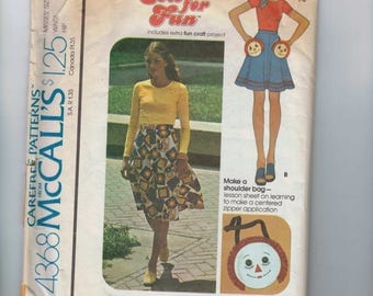 1970s Vintage Sewing Pattern McCalls 4368 Misses Raggedy Anne Rag Doll Purse Skirt Pockets Bias Skirt Size 8 Bust 31 1/2 Waist 24 70s 1974