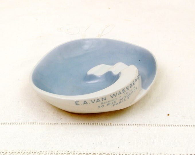 Vintage Mid Century Modern Ceramic Publicity Ashtray for Calculating Machine Shop in Paris Made by Altenkunstadt Bavaria, 1950 s Tobaccina