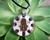 Orgone Pendant - Hematite - Hamsa - Spiritual New Age Gift - Amulet and Talisman for Root Chakra Healing - Metaphysical Jewellery - Medium