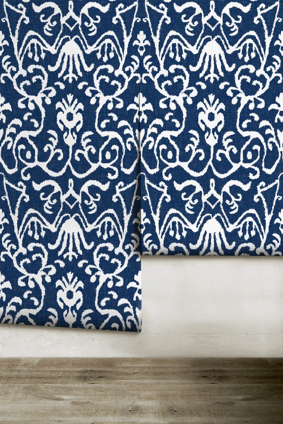 Tashkent Wallpaper / Navy Removable Peel ’n Stick