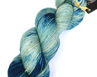 ALADDIN - Glitter Sock Yarn, hand dyed, fingering, superwash, high twist, glitter, stellina, merino.