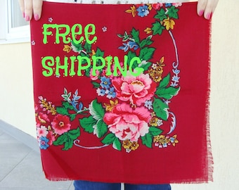 Floral scarf Russian scarf Red shawl Ukrainian shawl Red scarf Vintage shawl Wool Shawl Babushka scarf Shawls Scarves Soviet vintage USSR