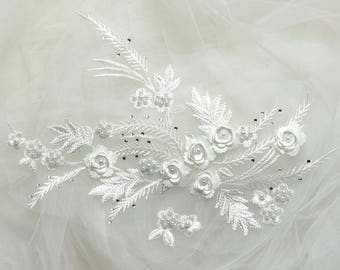 Lace applique, Ivory lace, French Chantilly lace applique, 3D lace, bridal applique, Applique