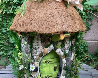 Fairy Summer Cottage, 1:12 scale Fairy Dollhouse, custom fairy house
