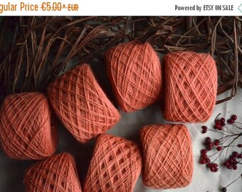Christmas In July Sale Hand dyed yarn/ plant dyed wool/ peach - coral - pink /weaving, knitting yarn/ natural organic wool / 2 ply wool yarn
