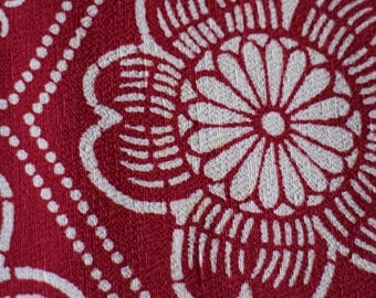 Kimono Silk Fabric, Vintage Japanese Tango Chirimen Silk w/ Katazome Stencilled Florals, Reddish Maroon Japanese Fabric, 80 cm, Ships Free