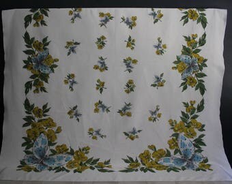 Vintage Butterfly Tablecloth, 1950s Tablecloth, Midcentury Tablecloth, Vintage Linens, Butterfly Tablecloth,
