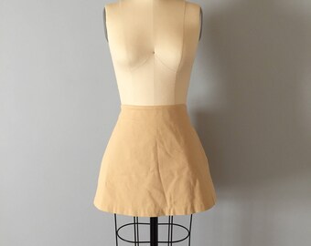 sand yellow mini skirt | 90s mini skirt | stretch cotton skirt