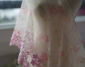 104cm x 17 cm Ref 2407Z embroidered tulle lace