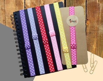 Dots Planner band pen holder, polka dotty pen band, elastic organiser with pencil holder, book page marker holder, gift journal accessories,