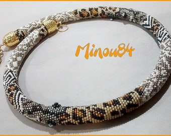 Extravagant model beaded crochet spiral