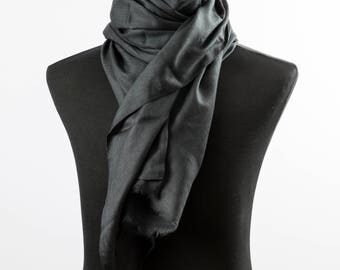 Pashmina Shawl //220cm x 77cm //