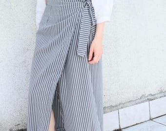 Wrap Skirt Ruffles- White/Black Ruffle Skirt- Wrap Skirt Stripes