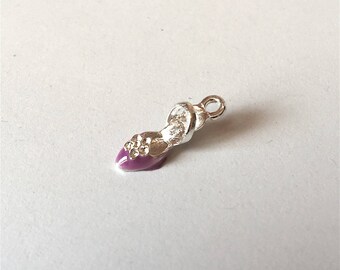 pump /chaussure: silver and purple